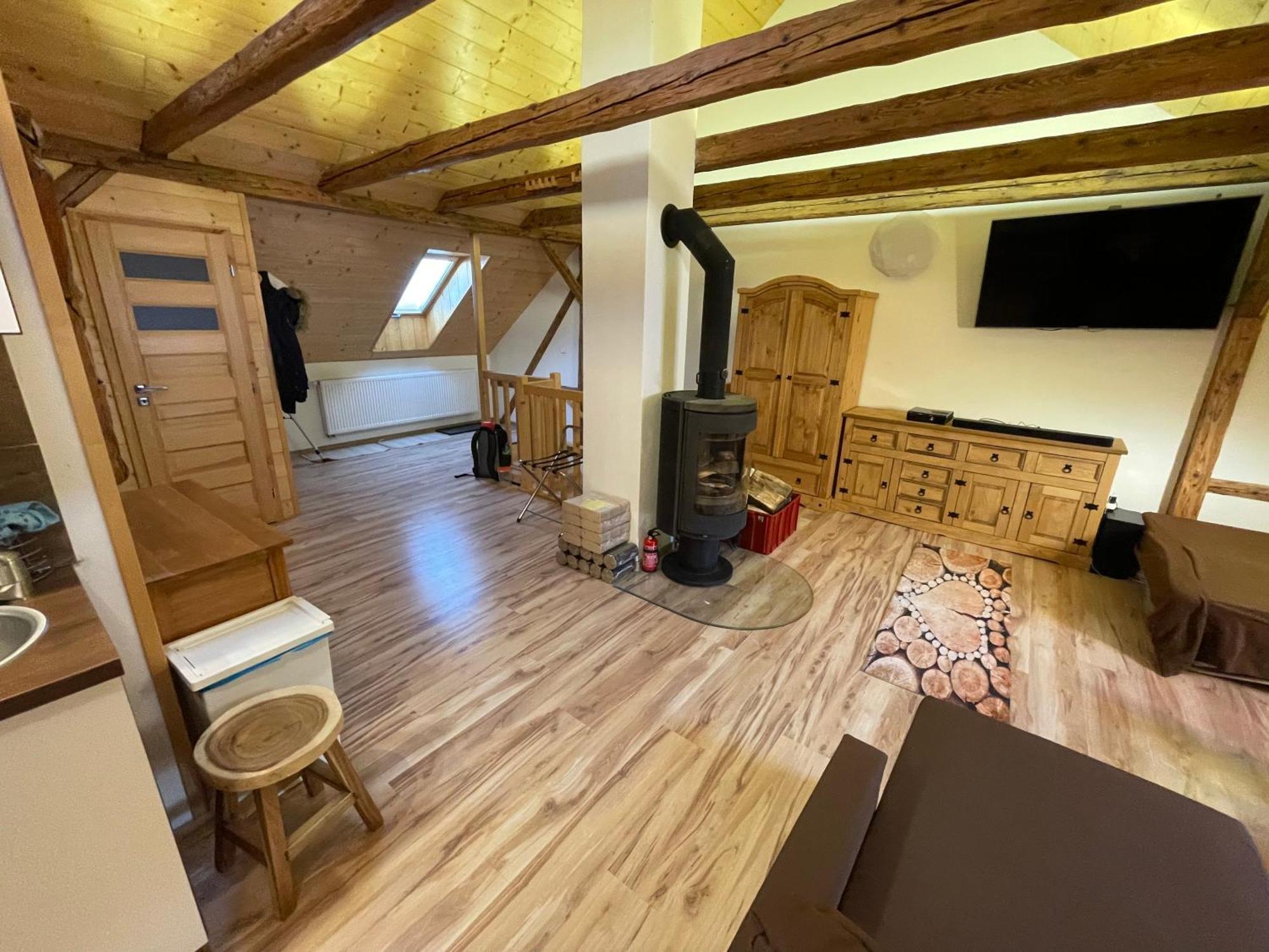 Apartmany Pod Kloboukem Яхимов Екстериор снимка