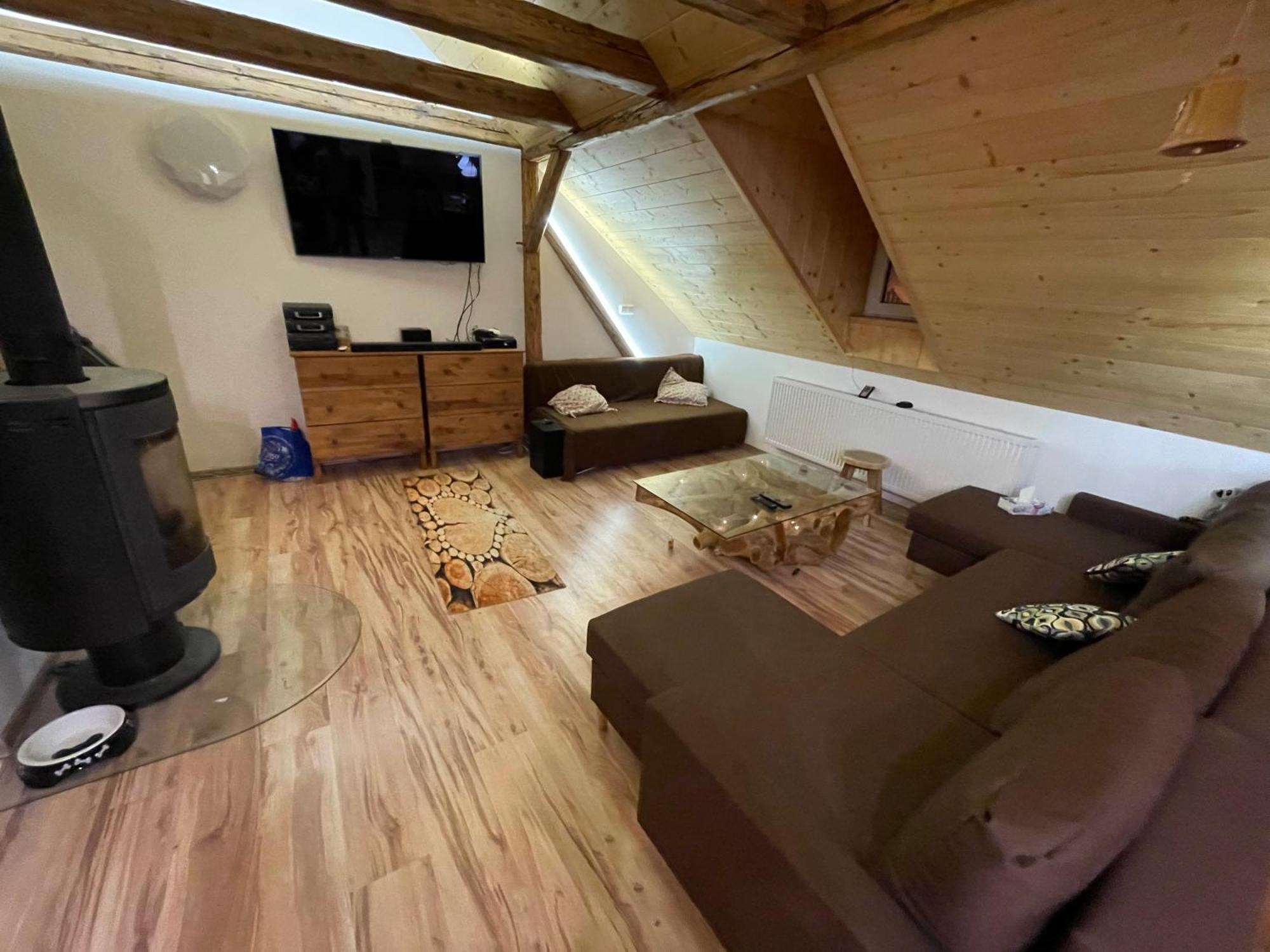 Apartmany Pod Kloboukem Яхимов Екстериор снимка