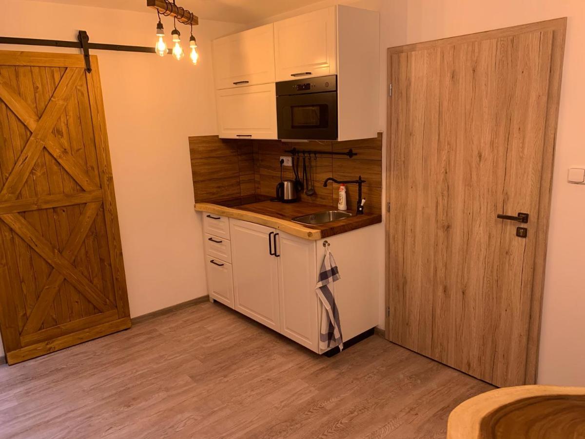 Apartmany Pod Kloboukem Яхимов Екстериор снимка